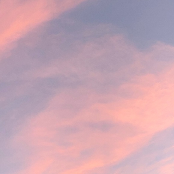 Meet your Posher, Jillian - Picture 1 of 1